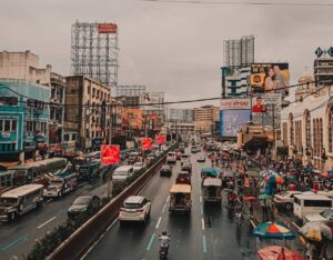 road in manila