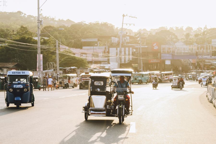 provincial road in the philippines